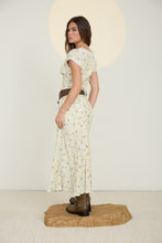 Load image into Gallery viewer, Floral Lace Trim V Neck Short Sleeve Mid
