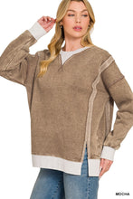 Load image into Gallery viewer, Fleece Acid Washed Contrast Trim Pullove
