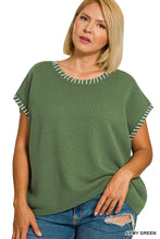 Load image into Gallery viewer, Plus Stitch Detailed Oversize Sweater Ve
