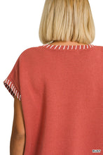Load image into Gallery viewer, Plus Stitch Detailed Oversize Sweater Ve
