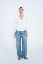 Load image into Gallery viewer, 3/4 Sleeve Ruffle Trim Pintuck Top
