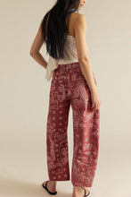 Load image into Gallery viewer, Paisley Print Barrel Pants
