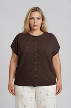 Load image into Gallery viewer, Plus Raw Edge Short Sleeve Lightweight C
