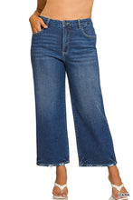 Load image into Gallery viewer, Plus Cropped Wide Leg Denim Pants
