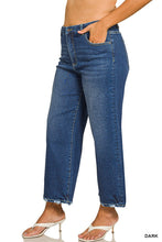 Load image into Gallery viewer, Plus Cropped Wide Leg Denim Pants
