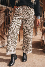 Load image into Gallery viewer, Zebra Print Western High Waist Pocket Fu
