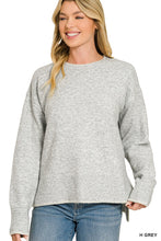 Load image into Gallery viewer, Wool Blend Stitch Detailed Hi-low Sweate
