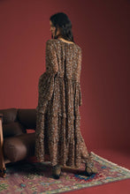 Load image into Gallery viewer, Floral Organza V Neck Long Sleeve Tunic
