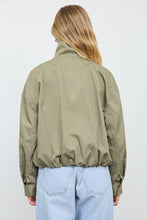 Load image into Gallery viewer, Zip-up Mock Neck Elastic Hem Jacket
