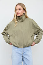 Load image into Gallery viewer, Zip-up Mock Neck Elastic Hem Jacket
