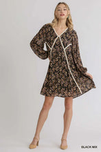 Load image into Gallery viewer, Floral Print V-Neck Long Sleeve Dress wi
