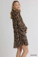 Load image into Gallery viewer, Floral Print V-Neck Long Sleeve Dress wi
