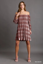 Load image into Gallery viewer, Velvet Off The Shoulder Dress with 3/4 B
