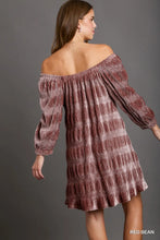 Load image into Gallery viewer, Velvet Off The Shoulder Dress with 3/4 B
