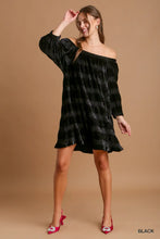 Load image into Gallery viewer, Velvet Off The Shoulder Dress with 3/4 B
