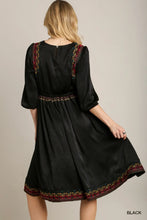 Load image into Gallery viewer, Satin Round Neck Embroidery Midi Dress
