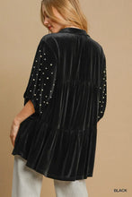 Load image into Gallery viewer, Pearl Detailed Velvet Tunic
