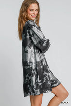 Load image into Gallery viewer, Ruffled High Neck Metallic Dress
