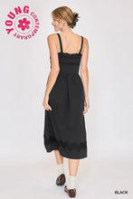 Load image into Gallery viewer, Lace Applique Sleeveless Midi Dress
