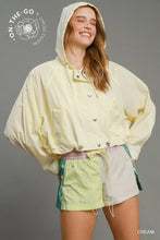 Load image into Gallery viewer, Cropped Hooded Windbreaker Jacket
