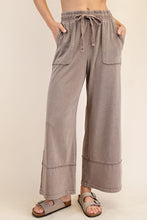 Load image into Gallery viewer, PLUS Cropped Wide Pant
