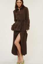 Load image into Gallery viewer, Silky Collar Button-down Dress W Drawstr
