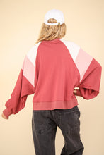 Load image into Gallery viewer, PLUS Color Block Raglan Sleeve
