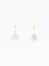 Load image into Gallery viewer, Beverly Earring
