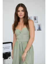 Load image into Gallery viewer, Strapless Twist Front Mixed Media Midi D
