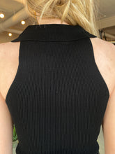 Load image into Gallery viewer, SLEEVELESS COLLARED CROP KNIT TOP
