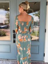 Load image into Gallery viewer, Long Sleeve Midi Dress
