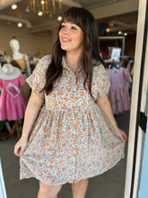 Load image into Gallery viewer, Heidi Short Sleeve Floral Dress
