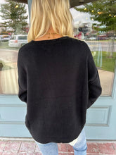 Load image into Gallery viewer, Exposed Hem Light Weight Sweater
