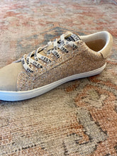 Load image into Gallery viewer, Vintage Havana ACTION Multi Taupe Sneaker
