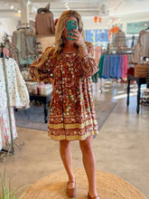 Load image into Gallery viewer, SQUARE NECK FLORAL SMOCK DRESS
