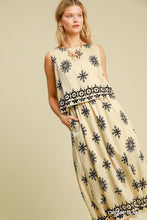 Load image into Gallery viewer, Borderprint Double Layered Midi Dress
