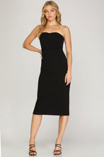 Load image into Gallery viewer, Heavy Knit Bodycon Tube Midi Dress
