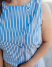 Load image into Gallery viewer, Sleeveless Stripe Poplin Vest Top
