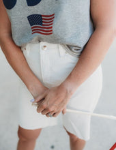 Load image into Gallery viewer, Tummy Control Slouchy Bermuda Shorts
