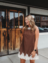 Load image into Gallery viewer, Lace Accent Shift Dress
