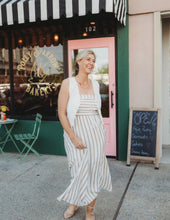 Load image into Gallery viewer, Stripe Pleated Strapless Linen Midi Dres
