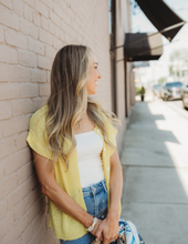 Load image into Gallery viewer, Button Down Solid Knit Summer Sweater To
