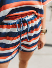 Load image into Gallery viewer, Striped Top Front Zip Shorts Set
