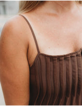 Load image into Gallery viewer, Pintuck Detail Spaghetti Strap Midi Sund
