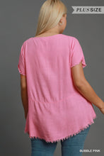 Load image into Gallery viewer, PLUS Linen Short Sleeve Top with Frayed
