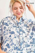 Load image into Gallery viewer, PLUS Two Tone Floral Print Button Down T
