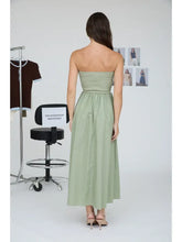 Load image into Gallery viewer, Strapless Twist Front Mixed Media Midi D
