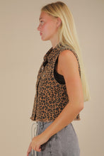 Load image into Gallery viewer, Leopard Printed Collared Casual Vest
