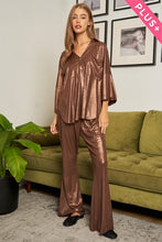 Load image into Gallery viewer, PLUS SPARKLING SHIMMER BUTTON FRONT SHIRT (part of a set)

