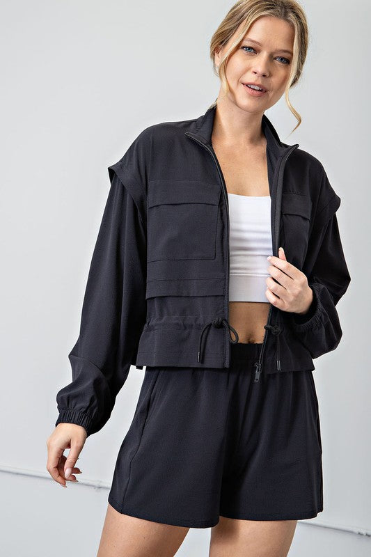 PLUS SIZE CRINKLE WOVEN CROPPED JACKET